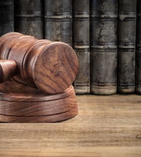 gavel